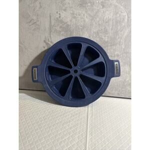 Zakarian by Dash K51568: 10" Silicone Wedge Baking Insert - Blue - Scones Muffin